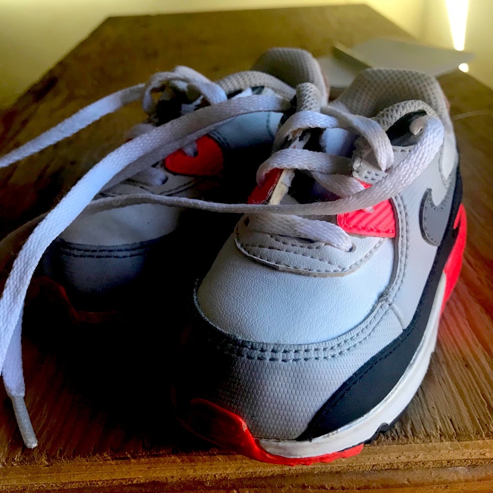 Baby Nikes 5C